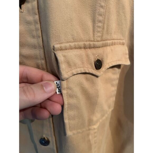 Vintage Levi’s Men’s Large Made In USA Shirt Jacket Khaki Tan - Picture 2 of 10